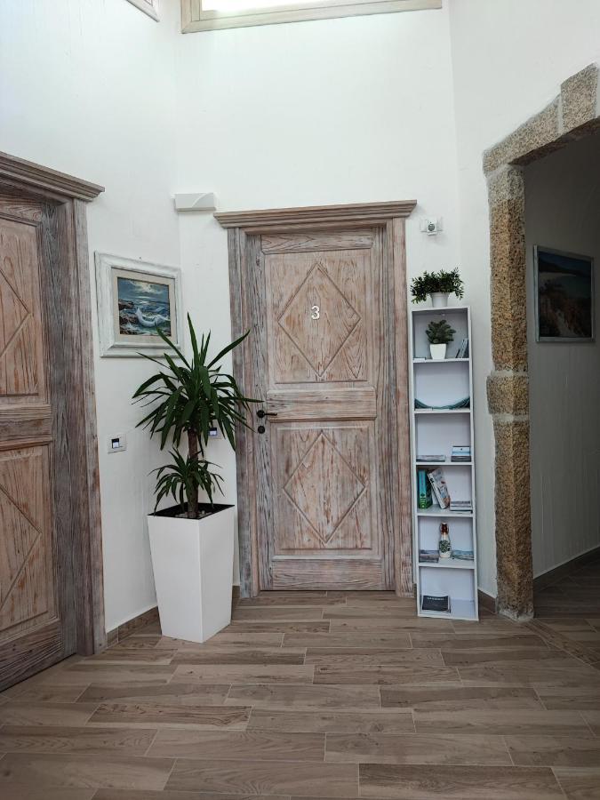 Antica Isola Bed & Breakfast Olbia Ngoại thất bức ảnh