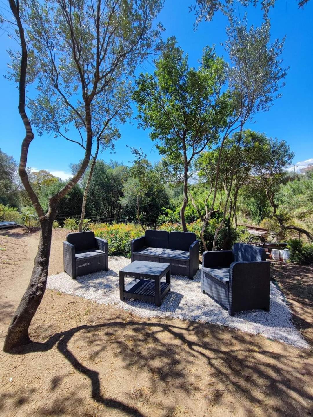 Antica Isola Bed & Breakfast Olbia Ngoại thất bức ảnh